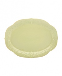 With fanciful beading and a feminine edge, this Lenox French Perle platter has an irresistibly old-fashioned sensibility. Hardwearing stoneware is dishwasher safe and, in a soft pistachio hue with antiqued trim, a graceful addition to every meal. Qualifies for Rebate