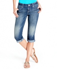 Get spring started right with INC's best-loved skimmer jeans. The curvy fit hugs your figure in all the right places!
