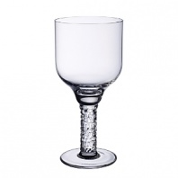 A thick, textured stem and generously sized bowl add eye-catching style to Villeroy & Boch's Urban Nature stemware.