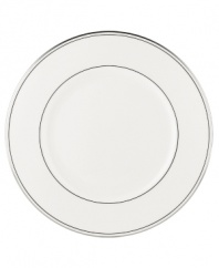 From the Lenox Classic dinnerware and dishes collection, Federal Platinum dinner plates add a luxurious note to your table. Made of exquisite white bone china with platinum trim, a complete selection of pieces is available. Coordinating Debut Platinum crystal stemware adds the finishing flourish. Qualifies for Rebate