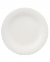 Fresh modern from Villeroy & Boch dinnerware. The dishes in this set are sheer white china in a clean round shape that inspires simply harmonious dining. A soft fluidity and radiant glaze give these dinner plates quiet elegance and lasting appeal.