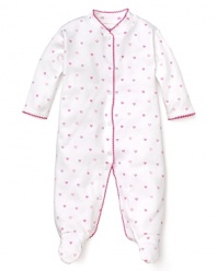 Crafted in soft pima cotton, this footie has an allover heart print, snap closure and bold pink trim.