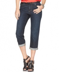 Welcome spring in this look from DKNY Jeans, featuring a cuffed, cropped leg and a super-versatile wash!