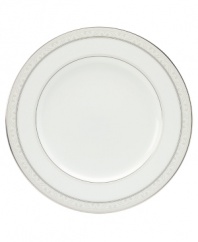 The versatile and stylish Noritake Montvale Platinum dinner plates will coordinate perfectly with a variety of table linens and flatware. An ornate scroll motif trimmed in platinum adds a sophisticated sensibility to your tabletop.