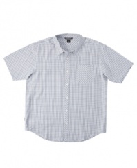 Get your cool, casual weekend look on lock down with this short-sleeved shirt from O'Neill.