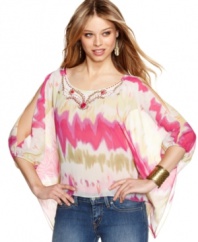 A bounty of gorgeous details take this tie-dye Rampage top to new levels of chic! Pair it with your trusty skinnies for a dinner look that's a gauzy delight!