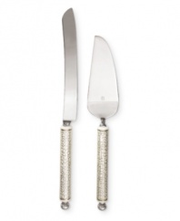 The perfect pair of accessories for the June Lane cake plate. This 2-piece serve set features luminous handles designed to evoke the texture of a dragonfly's wing. Includes 1 long cake knife and 1 pie/cake server.