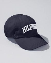Capture the right sun-style this season with a faded hat from Tommy Hilfiger.