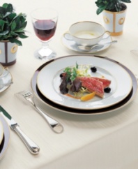 Serve special meals on this simply beautiful gold-rimmed service plate and make dining at home feel like a four-star affair.