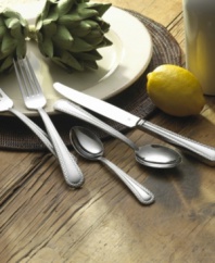 The border of this chic place settings collection is reminiscent of an ornate silver chain. 5-piece set includes: 1 dinner fork, 1 salad fork, 1 knife, 1 soup spoon and 1 teaspoon.