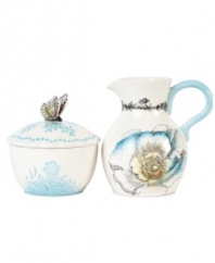 Richly detailed and hand painted, this butterfly-topped sugar bowl and beautiful floral creamer add a romantic touch to any occasion. Incorporate with other Edie Rose by Rachel Bilson dinnerware and serveware pieces to personalize your tabletop.
