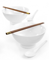 Give ramen its due with the sleek BIA Noodles 2 Go set, featuring white porcelain bowls and spoons designed specifically for slurping hot noodle soups. With wooden chopsticks for picking out all your favorite components.