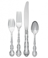 With all the grace and elegance of Chantilly lace, this sterling silver dinner fork is crafted for a lifetime of special occasions. Detailed engravings distinguish a teardrop-shaped handle, adding an element of antique finery to formal table settings.