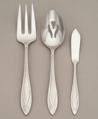 Achieving perfect harmony between function and beauty has been the vision of Yamazaki flatware designers since 1918. The Alexandra Ice pattern is an exquisite example of Art Deco-inspired design, in superior quality 18/8 stainless steel enhanced with matte-finish detailing.