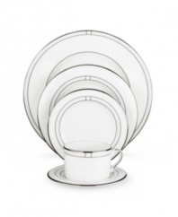 Leave it to kate spade new york to improve the traditional china pattern. Reminiscent of seed pearls, her signature monogram lends a lustrous accent to the Noel Alabaster 5-piece place settings.