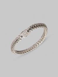 Chunky links are clasped with a glamorous pavé closure. Diamond, 0.30 tcw 18k white gold 7½ long Spring lock closure Made in Bali