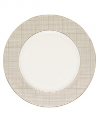 Dressed in a fine diamond grid of bronze and warm taupe, the salad plates in the Veneto collection are tailored for formal dining and everyday elegance in bone china.