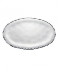 Pretty and polished, this Organics oval tray from Lenox's collection of serveware and serving dishes combines a natural shape in bright aluminum with a delicately beaded edge. Qualifies for Rebate