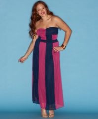 Take your beauty to the max with Ruby Rox's strapless plus size dress, highlighted by a colorblocked pattern.