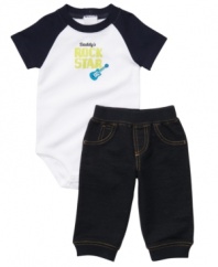 Star status. He'll have rockin' style with this comfy bodysuit and pant set from Carter's.