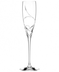 A fanciful cut pattern contrasts the timeless form of this Adorn flute from the Lenox crystal stemware collection. Qualifies for Rebate