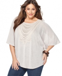 Style&co.'s swingy plus size top makes a statement without saying a word! Add in beaded bangles or drop earrings to complete the look.