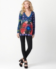 Inject bold brightness into your wardrobe with this mixed-print Desigual tunic!