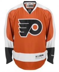 Feel like you are on the ice even when you're on the couch with this Philadelphia Flyers jersey from Reebok.