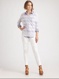 Lightweight, linen-rich scoopneck in a subtle stripe print with dropped shoulders, long dolman sleeves and a modern hi-low hem. ScoopneckDropped shouldersLong dolman sleevesBanded cuffs and hemHi-low hem74% linen/26% viscoseDry cleanImported of Italian fabricModel shown is 5'10 (177cm) wearing US size Small.