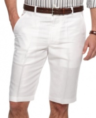 Your casual summer look is a breeze wearing these linen shorts from Perry Ellis.