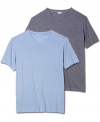 Dream weaver. These slubby v-neck t-shirts from Calvin Klein raise your casual game.