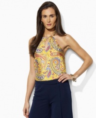 Luxuriously designed in breezy silk, this exquisite Lauren by Ralph Lauren halter top is finished with a vivid paisley print for a stunning look.