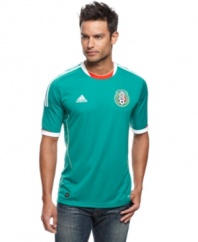 Show off your pride and stay at the top of your game like the players in this Mexico Home jersey with ClimaCool from adidas.