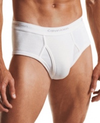 Comfortable classics that fit well and feel great. Logo waistband. Three per pack. U1000.