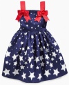 Seeing stars. Day or night, she'll shine against any background in this dress from Bonnie Jean.