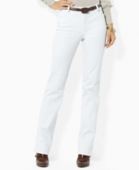 Rendered in smooth stretch cotton twill, these Adelle pants channel sophisticated elegance in a classic silhouette with a sleek straight leg from Lauren by Ralph Lauren.