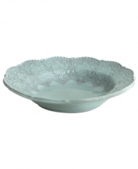 Handcrafted in the Italian tradition, this Merletto bowl is intricately embellished with a lacy floral texture and painted a serene aqua hue. Made for soup or pasta, it's an elegant companion to Arte Italica dinnerware.