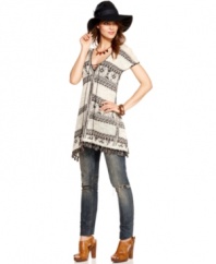 Oh-so boho, this Free People tunic references a summer blanket in a super stylish way! Wear it for a laid-back spring look!