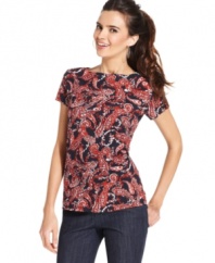 Paisley adds a pretty touch to Jones New York Signature's punchy top, featuring a flattering boat neckline and easy fit.