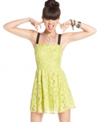 Rock out, girl style, in this a-line dress from Material Girl -- where dark straps pop against a bright body of lace!