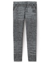 Faux seaming, pockets and bleached whiskering details lend downtown chic to these sharp leggings.