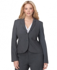 Menswear-inspired but made for feminine proportions, this plus size Calvin Klein suit jacket features fantastic fit for nine-to-five.