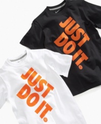 Listen to the tee. This logo t-shirt from Nike has just the right amount of attitude to match his.