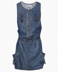 Dress it down. She gets a laid-back look with this denim dress from DKNY, accented with belt-loop closures on the pockets.
