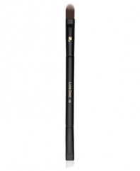 This versatile dual-ended brush is the ideal partner to eye shadows, both powder (wet or dry) and cream shadows. Designed with two sides for portability and convenience: the flat, angled side precisely lines the lid and lower lash line, while the tapered, rounded side perfectly blends. Angled side cut at sharper angle for better lining and use in the brow. How to use: Apply shadow to back of hand to warm and remove excess. To shape, shade or highlight place the rounded side of the brush upside down into the lash line and blend upward toward the crease for even application. To define and line gently sketch the flat, angled side of the brush through the lash line to achieve desired look.