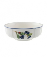 Give yourself a bright wake-up call with the Cottage Inn cereal bowl! Lush, dancing clusters of ripened blueberries, raspberries and cherries are a stunning contrast on creamy white porcelain and lend every meal a touch of traditional elegance.