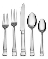 Elegant from top to bottom, Kensington flatware from International Silver sets a better casual table with delicate beaded accents and classic silhouettes. With eight place settings, steak knives and more.