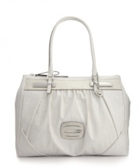 Keep things chic and sleek with this classic satchel design from GUESS. Clean lines and subtle signature hardware give this everyday style a fun, fresh appeal.