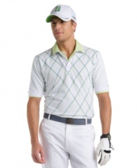 Play as cool as you look. With performance wicking and high-tech properties, this Izod polo is set for the green and beyond.
