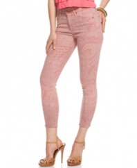 An allover paisley print and pink wash makes these Else Jeans skinny jeans a hot summer must-have!